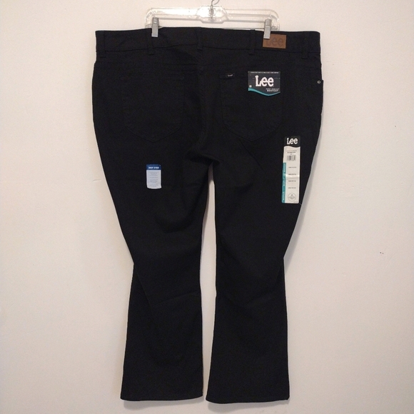 Lee - Mid Rise Bootcut Black Jeans Plus Size Petite - Picture 8 of 16